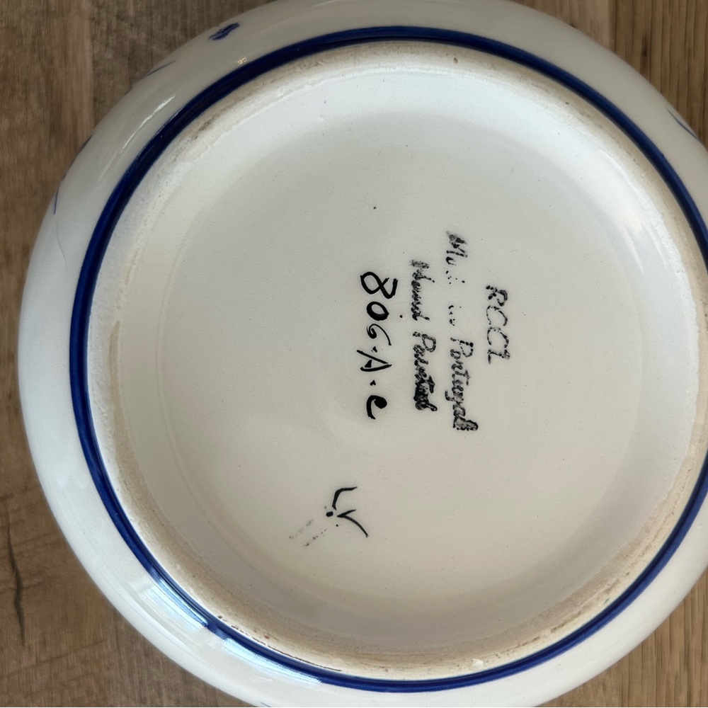 Hand Painted Portugal Pottery Potpourri Bowl Cottagecore Grandmacore Floral‎ VTG - Picture 8 of 10